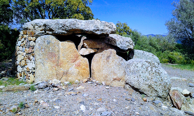 Dolmen de la Cabana Arqueta...