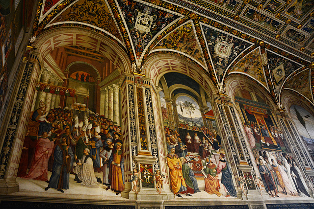 Italy, Duomo di Siena, Wall Paintings in the Libreria Piccolomini