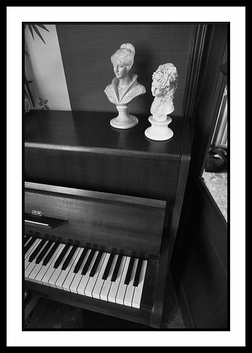 Sur le piano