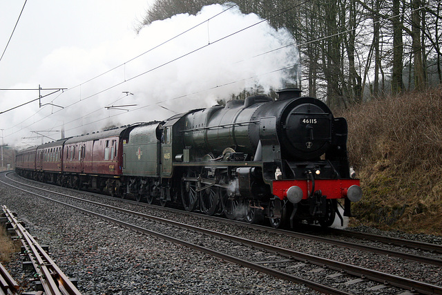 46115 SCOTS GUARDSMAN with 1Z32 06.36 Manchester Victoria - Edinburgh The Mid - Day Scot at Beckfoot 11 March 2017