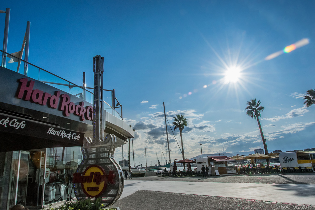 Paseo del Muelle Uno, 1, Malaga 29016 ES (© Buelipix)