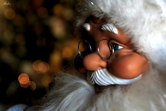 Santa Claus... (Uncle Vassilis)