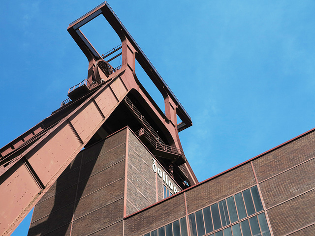 Zollverein: das Fördergerüst