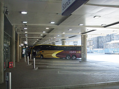DSCF7315 Edinburgh bus station - 7 May 2017