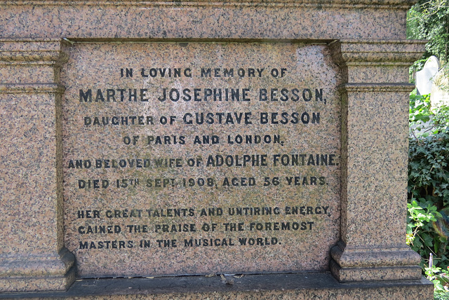 highgate east cemetery, london