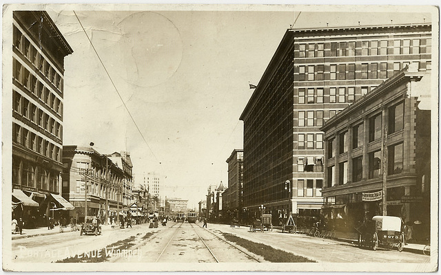 WP2114 WPG - PORTAGE AVENUE (LK. EAST, BOYD CARRIAGE)