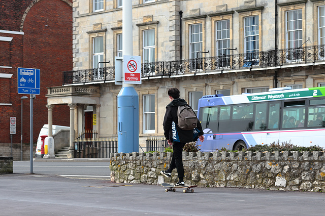 EOS 6D Peter Harriman 11 43 52 8810 Skateboarder dpp