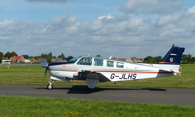 G-JLHS at Solent Airport - 15 September 2018