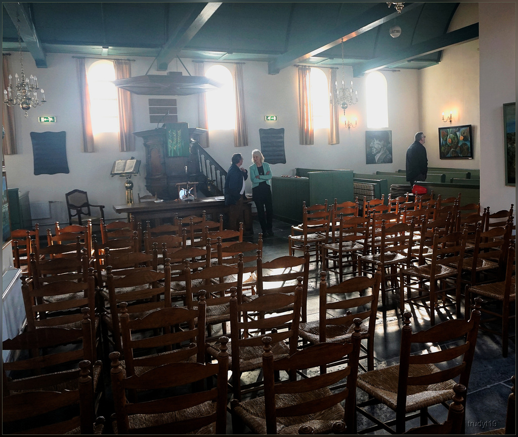 interieur kerk Callantsoog