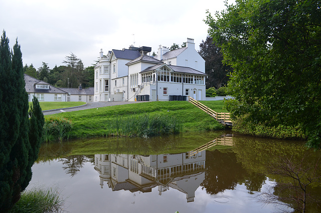 Beech Hill Country House and Its Reflection