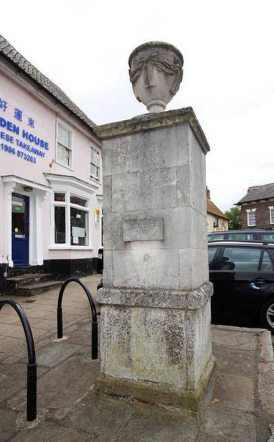 Monument, Market Place, Halesworth, Suffolk