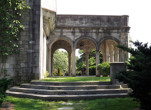 Coe Hall's Arcaded Terrace at Planting Fields, May 2012