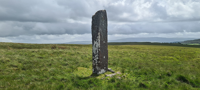 Maen Madoc Standing Stone / Menhir