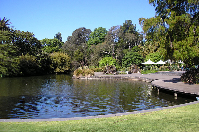 Royal Botanic Gardens