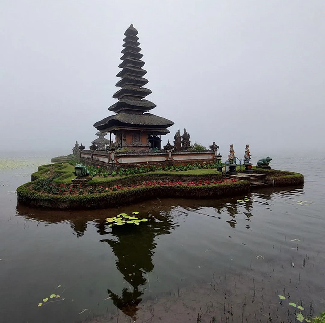 Pura Ulun Danu Bratan.