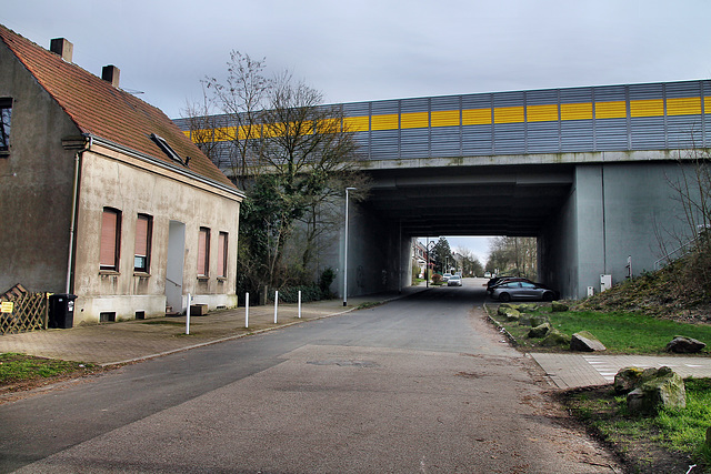 A42-Autobahnbrücke über der Emscherstraße (Essen-Altenessen) / 2.03.2024