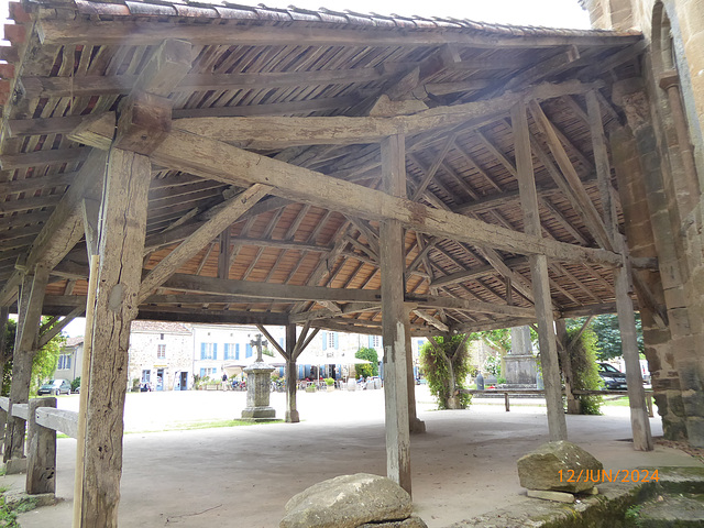 SAINT-JEAN -DE -COLE (Dordogne)