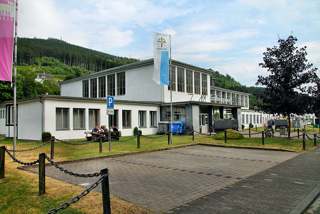 Ehem. Verwaltungs- und Kauengebäude des Erzbergwerks Ramsbeck (Bestwig-Ramsbeck) / 6.07.2019