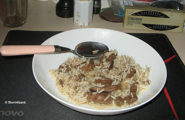 Dinner Spiced beef and Basamati rice J22 02