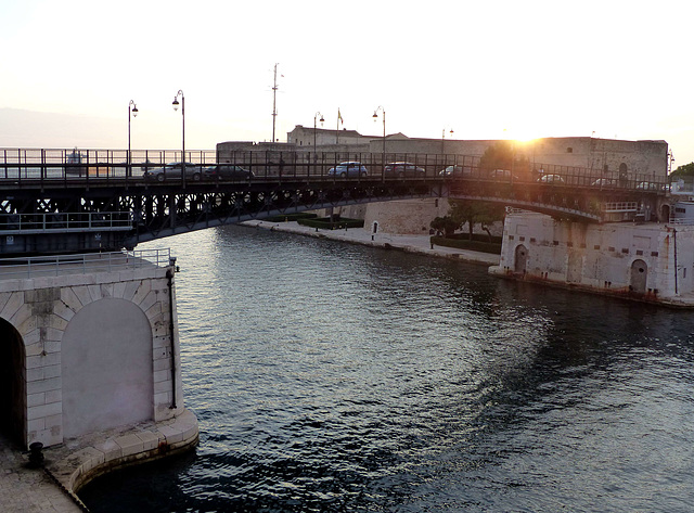 Taranto - Ponte Girevole