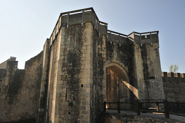 Porte de Jouy à Provins