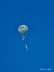 Fesselballon wirft Palast ab