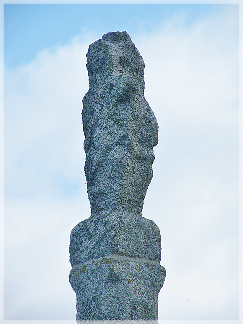 La croix des veuves à Ploubazlanec