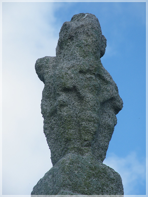 La croix des veuves à Ploubazlanec