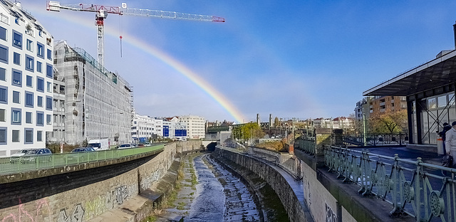 Regenbogen über Wien