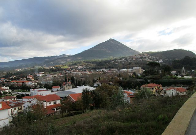 A view to town and Farinha Mount.