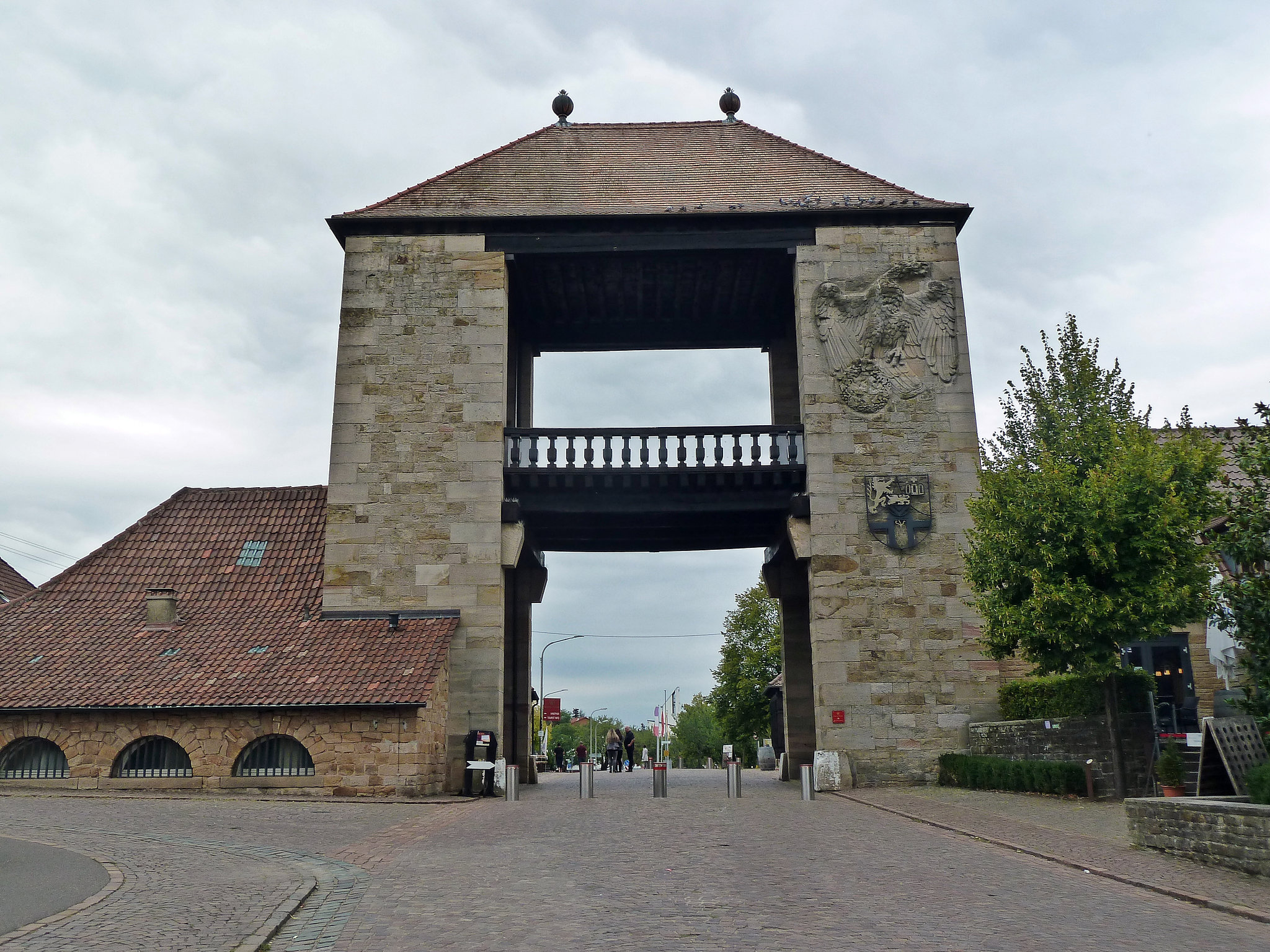 Das Deutsche Weintor am beginn der Südlichen Weinstrasse