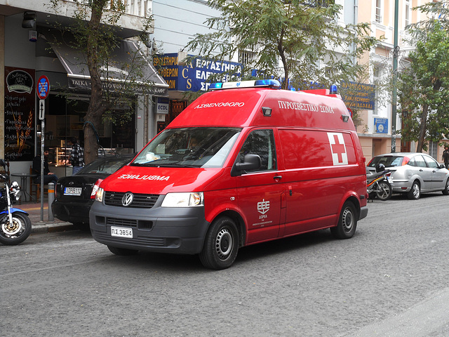 20161201-Victoria_Square 1-600