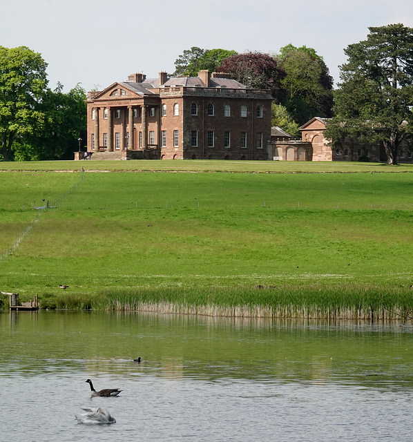 Berrington Pool and Berrington Hall