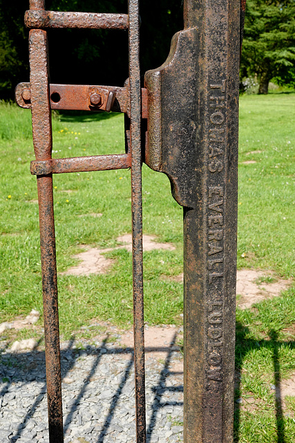 Cast iron gatepost by Thomas Everall of Ludlow