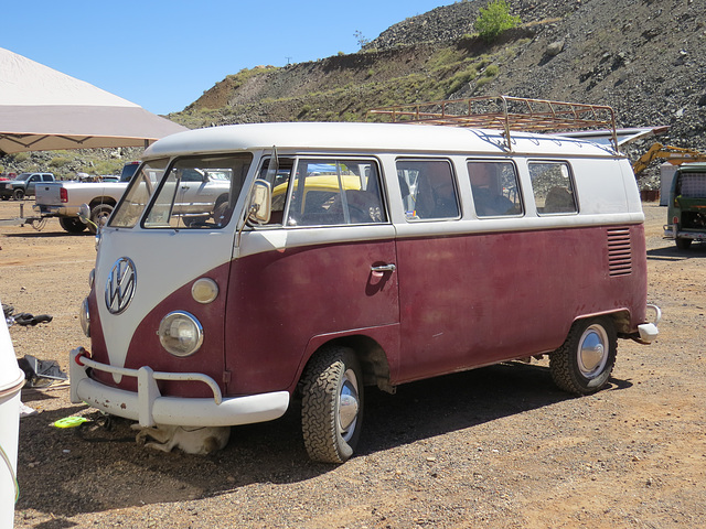 Volkswagen Split Windshield Microbus