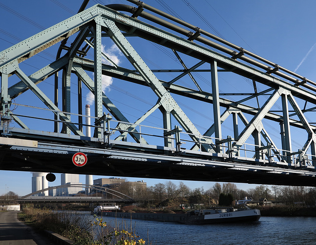 Am Rhein-Herne-Kanal