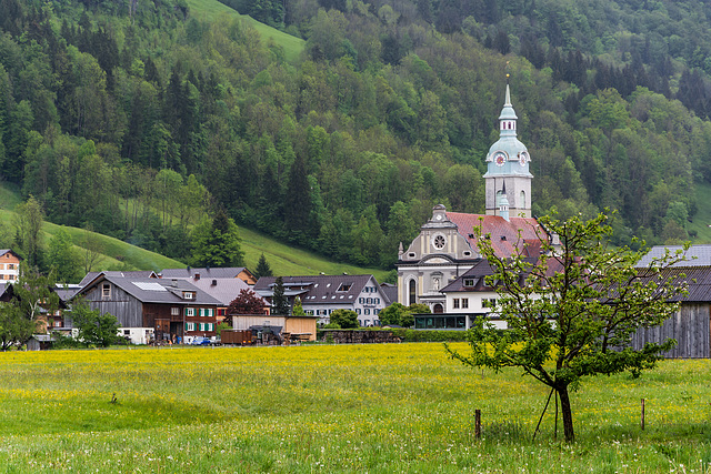 Bezau im Bregenzerwald, Blick zur Jodokkirche