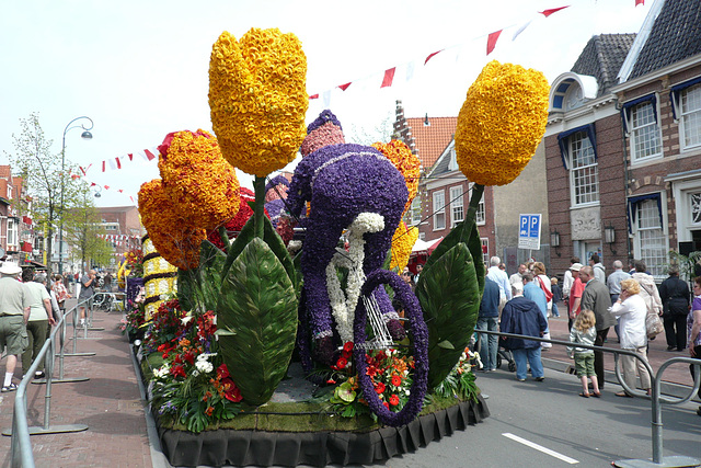 Bloemencorso Float