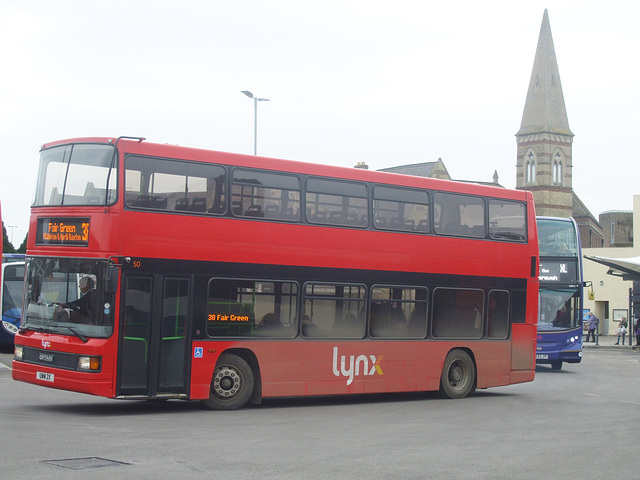 Lynx (Coastal Red) 50 (UWW 2X) (X153 LBJ) in King's Lynn - 22 Mar 2018