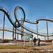 Großskulptur "Tiger & Turtle" auf der Heinrich-Hildebrand-Höhe (Duisburg-Wanheim-Angerhausen) / 20.01.2024