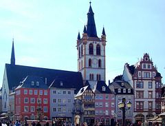 DE - Trier - Hauptmarkt mit St. Gangolf