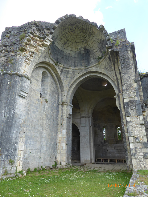 Abbaye de BOSCHAUD (Dordogne)