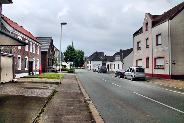 Dorfstraße (Kamp-Lintfort-Hoerstgen) / 1.06.2024