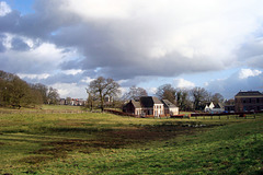 Sonsbeekweiden met Watermuseum en Witte Watermolen