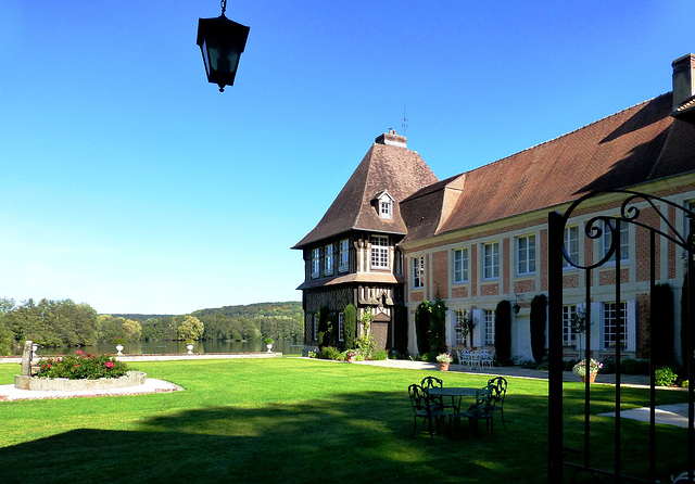 FR - Le Breuil-en-Auge - Château du Breuil