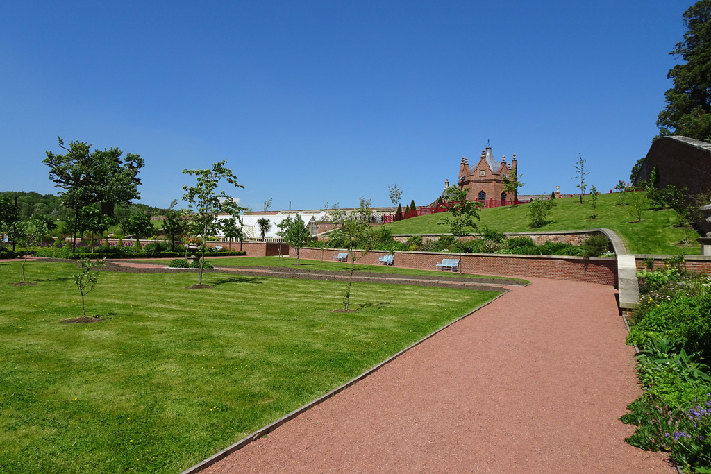 Queen Elizabeth Walled Garden