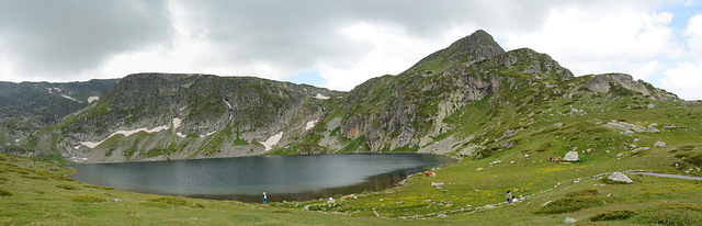 Bulgaria, Approaching the Kidney Lake (2282m asl) by the Upper Trail in the Circus of "Seven Rila Lakes"