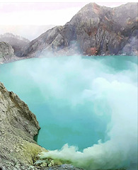 Ijen: crater lake view.