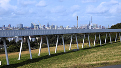 Horizontweg und Hamburger Skyline