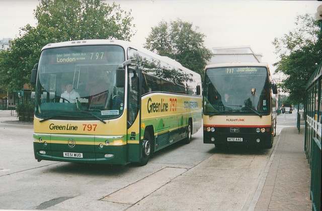 Sovereign KE51 WUO and BCC N172 AAG in Stevenage - 21 Sep 2002 501-27 Sovereign KE51 WUO and BCC N172 AAG in Stevenage - 21 Sep 2002 501-27